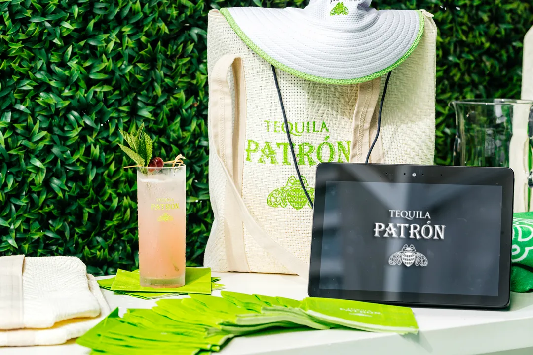 PATRÓN TEQUILA PERFECTS THE POOLSIDE EXPERIENCE WITH THE LAUNCH OF SIMPLY PERFECT CABANAS