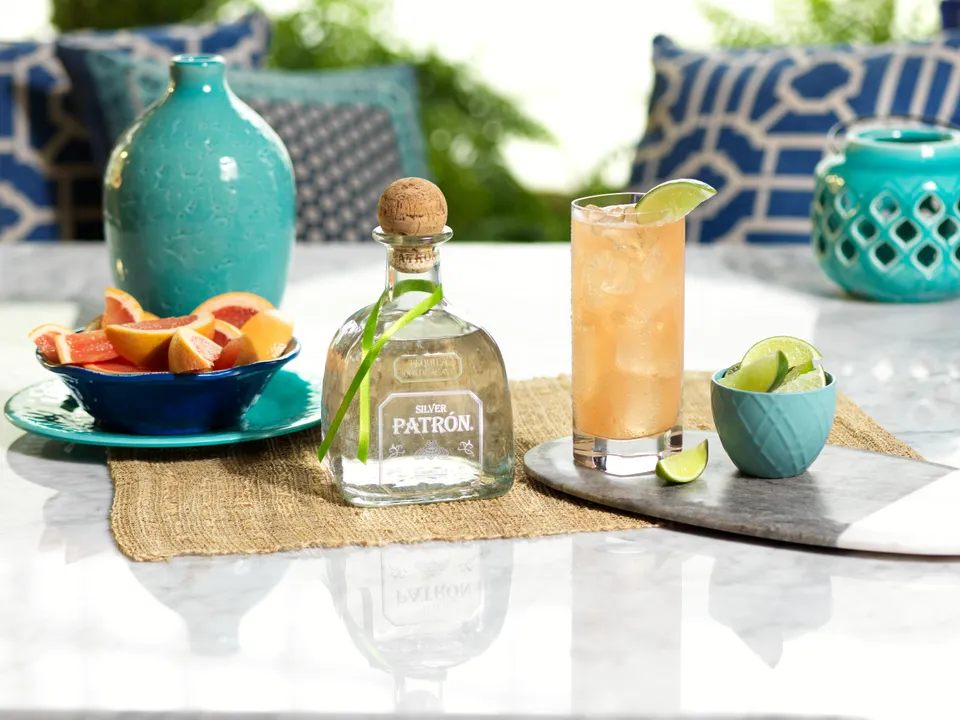 TWIST UP YOUR SUMMER DRINKS WITH THESE REFRESHING PATRÓN COCKTAILS