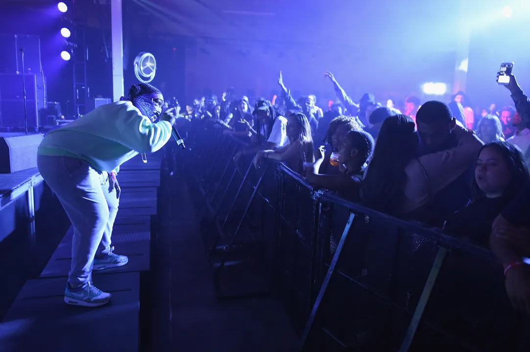 BACARDÍ®, SWIZZ BEATZ AND THE DEAN COLLECTION BRING NO COMMISSION BACK TO MIAMI TO CELEBRATE CARIBBEAN "ISLAND MIGHT"