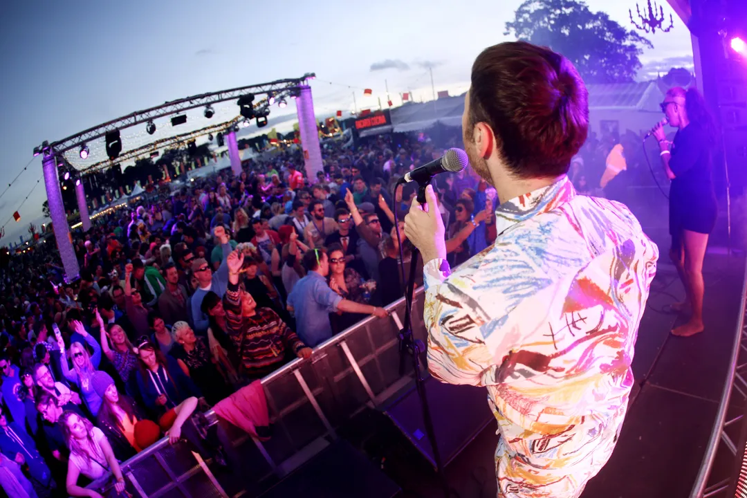 CASA BACARDÍ LIGHTS UP ELECTRIC PICNIC 2013 IN TRUE LATIN SPIRIT 