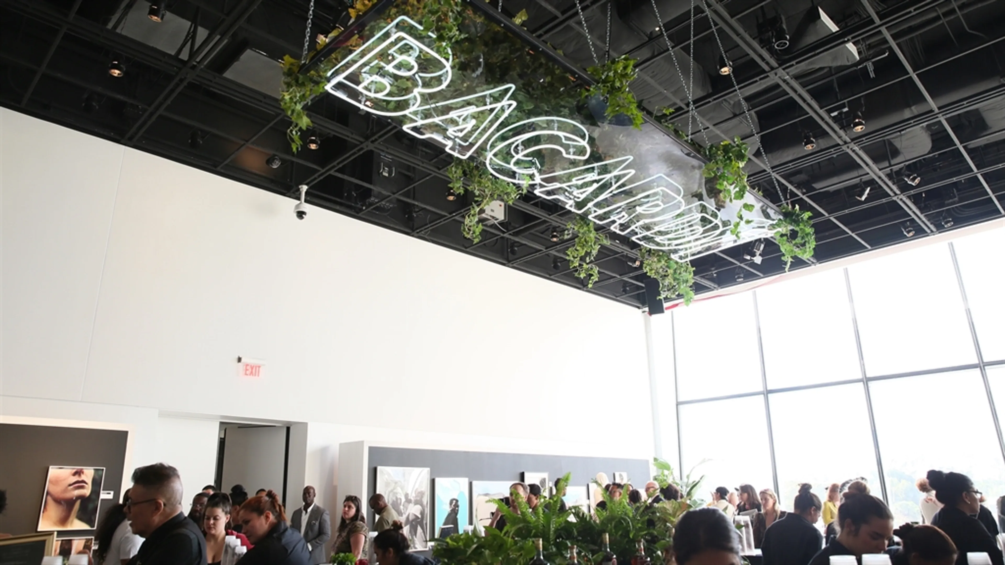 BACARDÍ, Swizz Beatz and the Dean Collection Shut Down South Beach with an Explosive No Commission Grand Finale