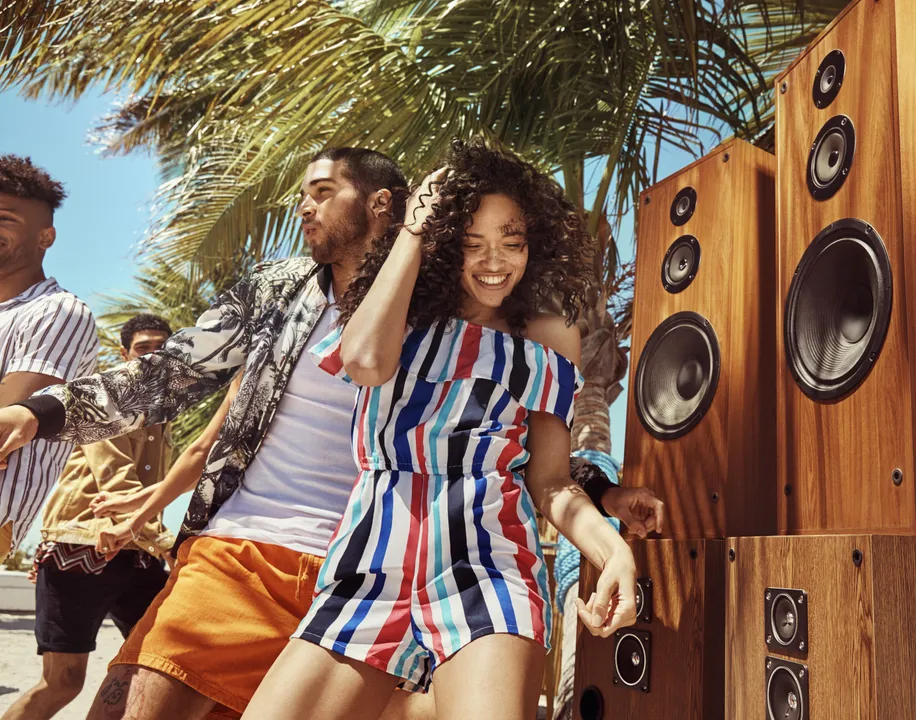 BACARDÍ RUM PARTNERS WITH ASHLEY ROBERTS AND FRAME STUDIOS TO LAUNCH NEW DANCE CLASS