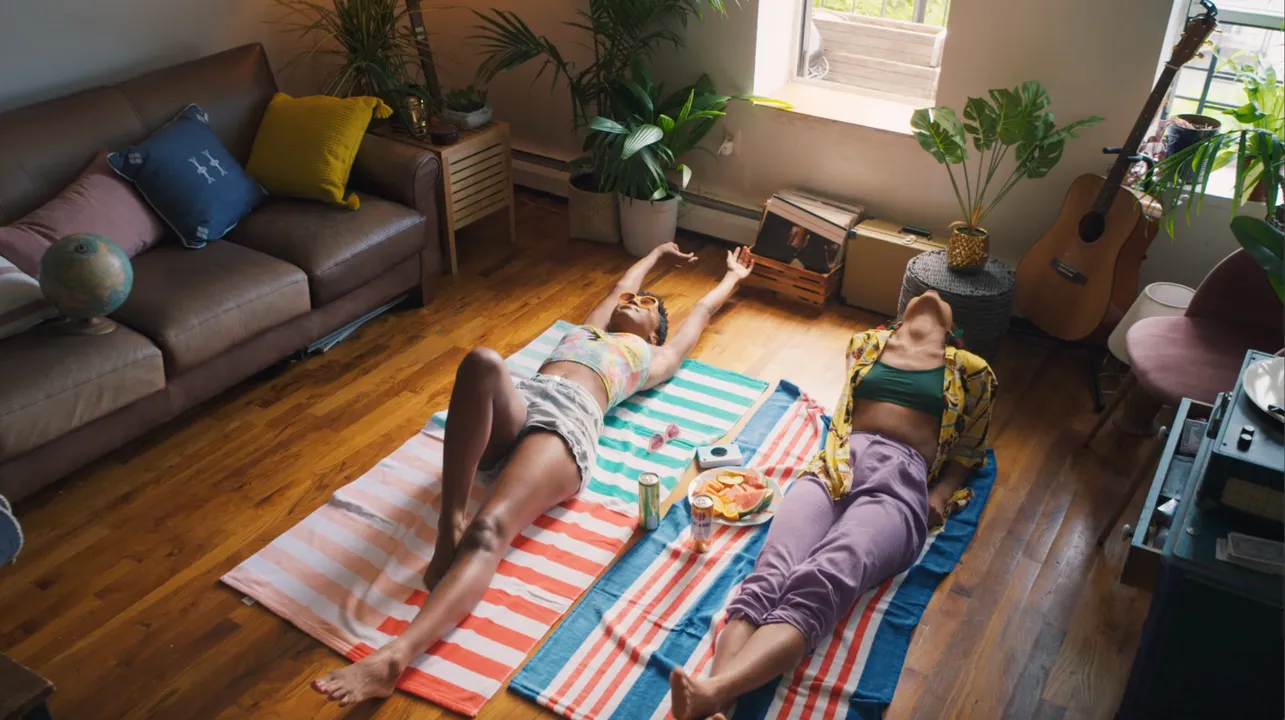 BACARDÍ RUM LAUNCHES NEW DIGITAL SPOT - BACARDÍ ROOMMATES!