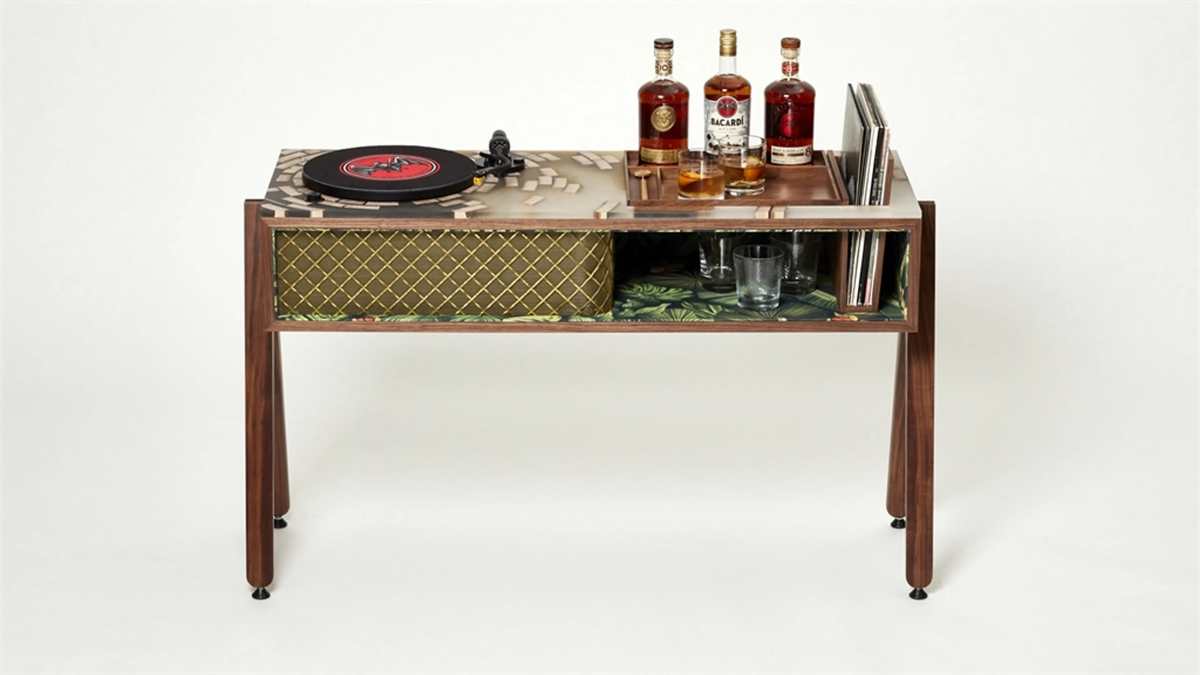 BACARDI® Launches Limited-Edition 'Mixing Console' Hand Crafted from Caribbean Rum Barrels for the Ultimate at-Home Christmas Celebration