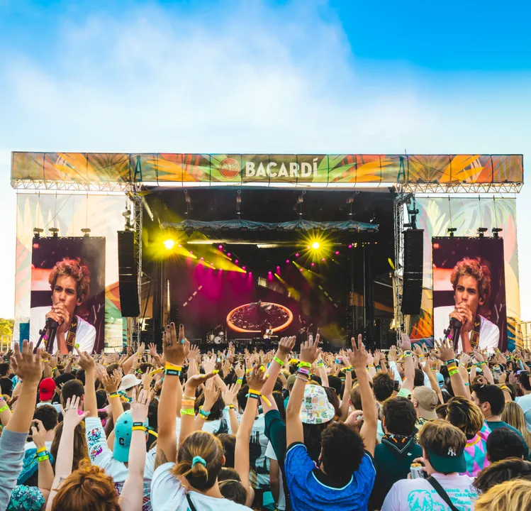 BACARDÍ CELEBRATES 10TH ANNIVERSARY OF GOVERNORS BALL MUSIC FESTIVAL 2021 WITH CASA BACARDÍ &amp; THE BACARDÍ STAGE