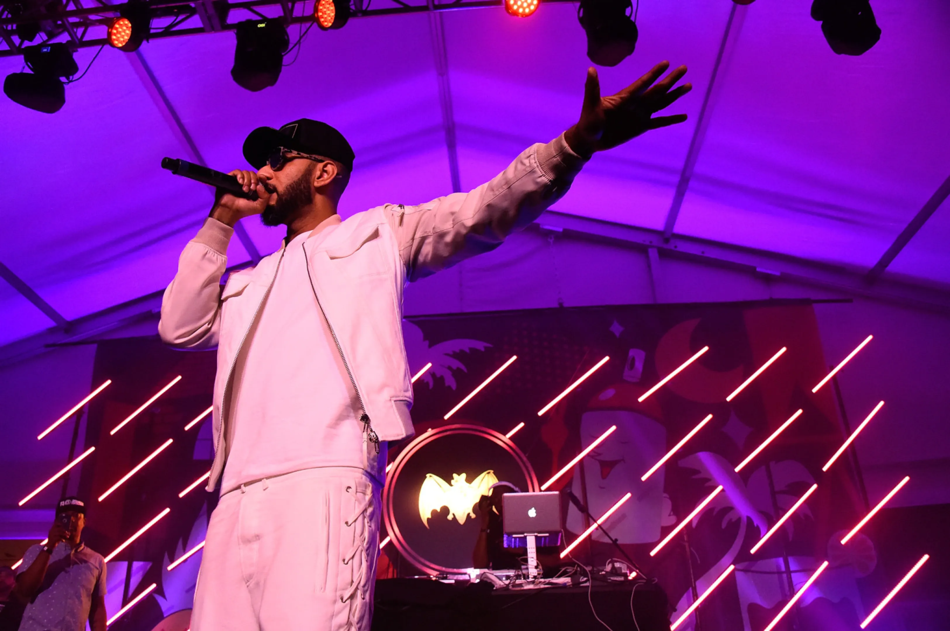 Swizz Beatz and the Dean Collection Bring No Commission to London