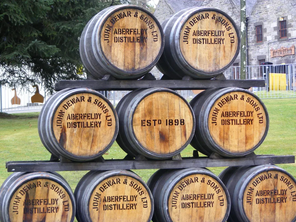 JOHN DEWAR &amp; SONS LAUNCHES “LAST GREAT MALTS” COLLECTION