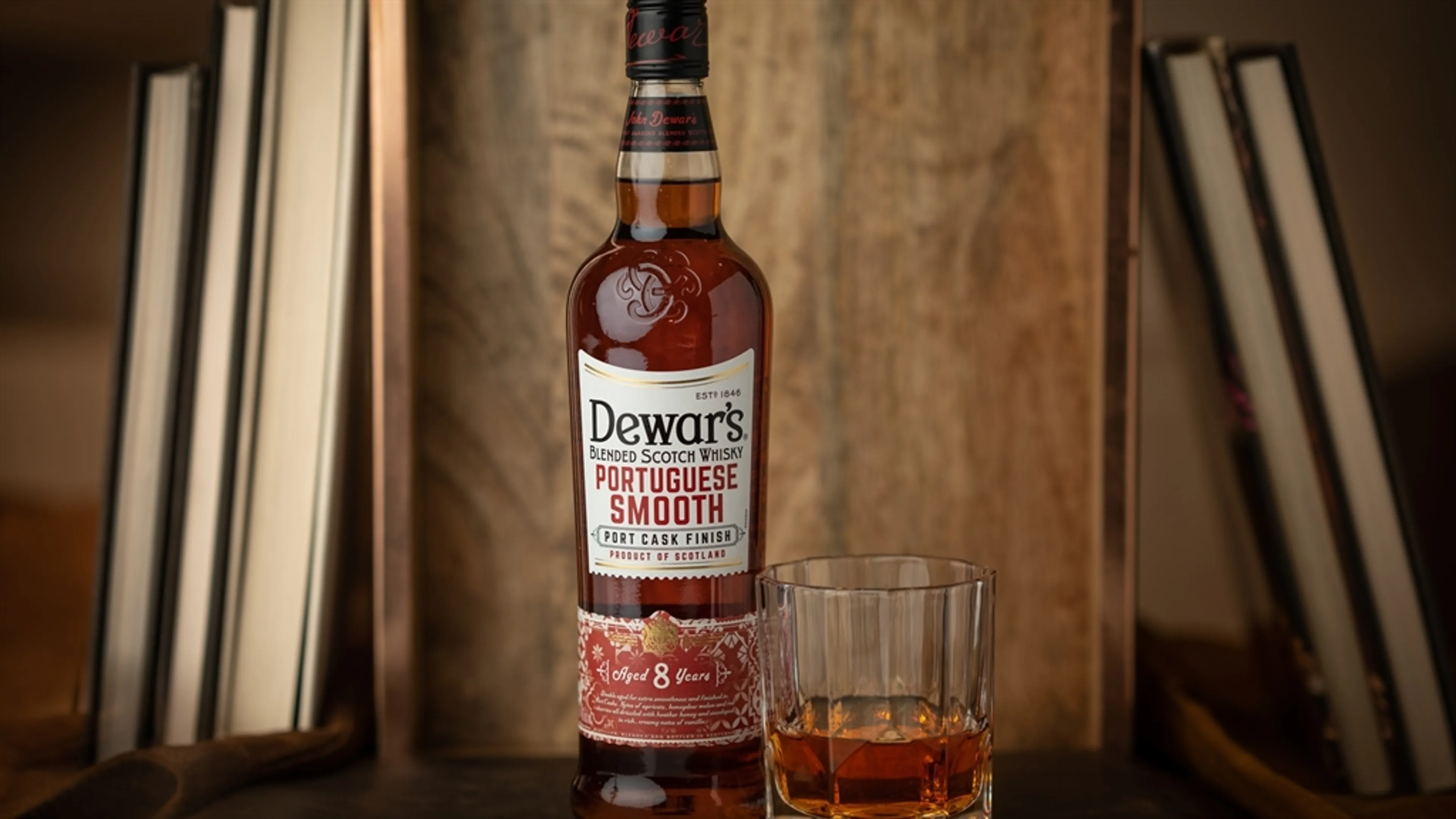 DEWAR'S BLENDED SCOTCH WHISKY® Brings Together the Unexpected Through the Launch of a New Port Cask Finished Scotch Whisky
