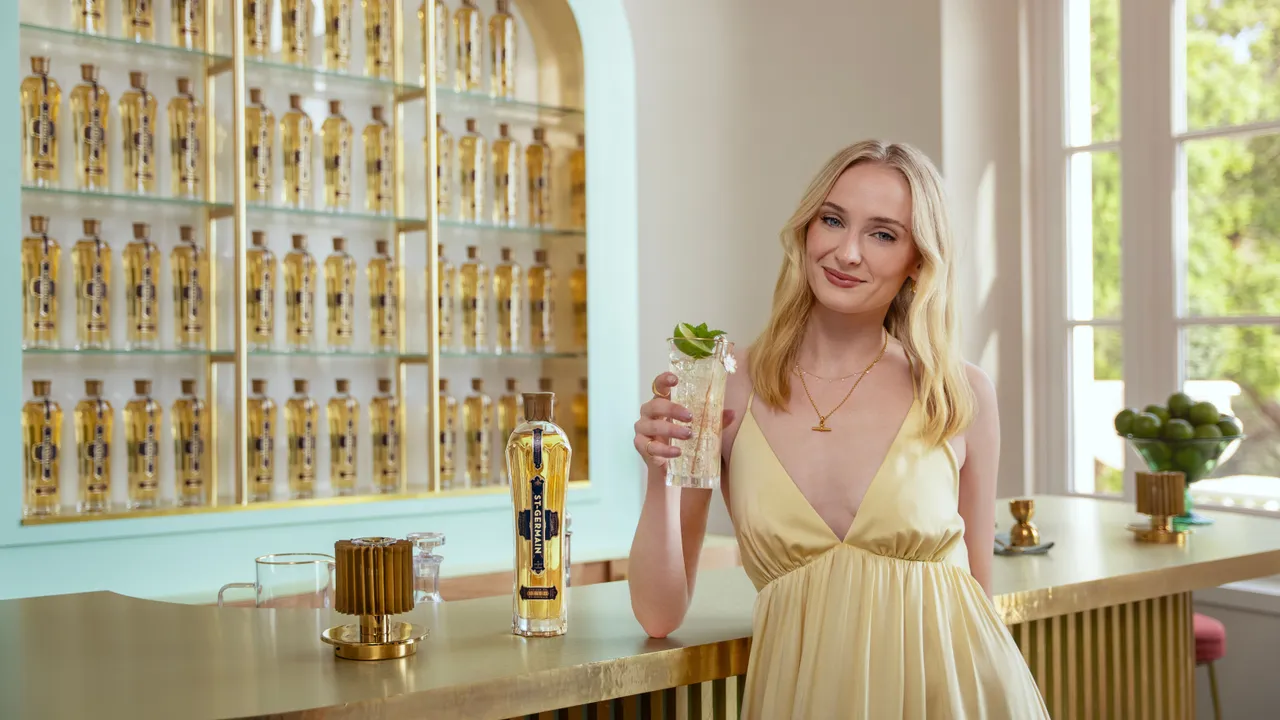ST-GERMAIN LIQUEUR ANNOUNCES NEW COLLABORATION WITH ACTRESS SOPHIE TURNER TO CELEBRATE THE COCKTAIL OF THE SUMMER: THE ST-GERMAIN HUGO SPRITZ
