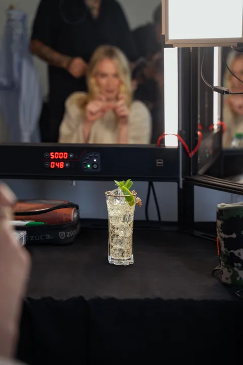 ST-GERMAIN LIQUEUR ANNOUNCES NEW COLLABORATION WITH ACTRESS SOPHIE TURNER TO CELEBRATE THE COCKTAIL OF THE SUMMER: THE ST-GERMAIN HUGO SPRITZ