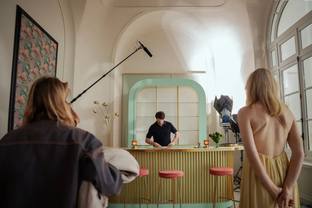 ST-GERMAIN LIQUEUR ANNOUNCES NEW COLLABORATION WITH ACTRESS SOPHIE TURNER TO CELEBRATE THE COCKTAIL OF THE SUMMER: THE ST-GERMAIN HUGO SPRITZ
