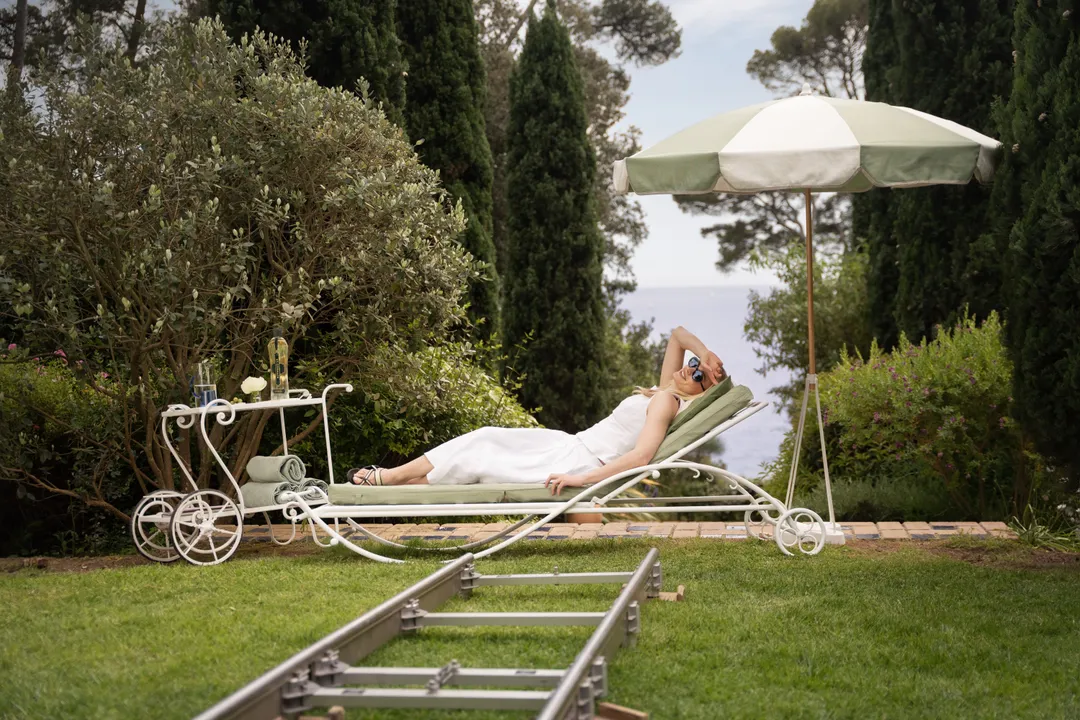 St-Germain Hugo Spritz Sip Into Something Fresher BTS 4.jpg