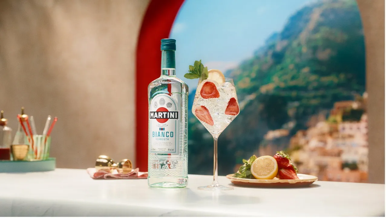 Terrazza MARTINI®: Ein Hauch Italien mit „Spritz" in Berlin