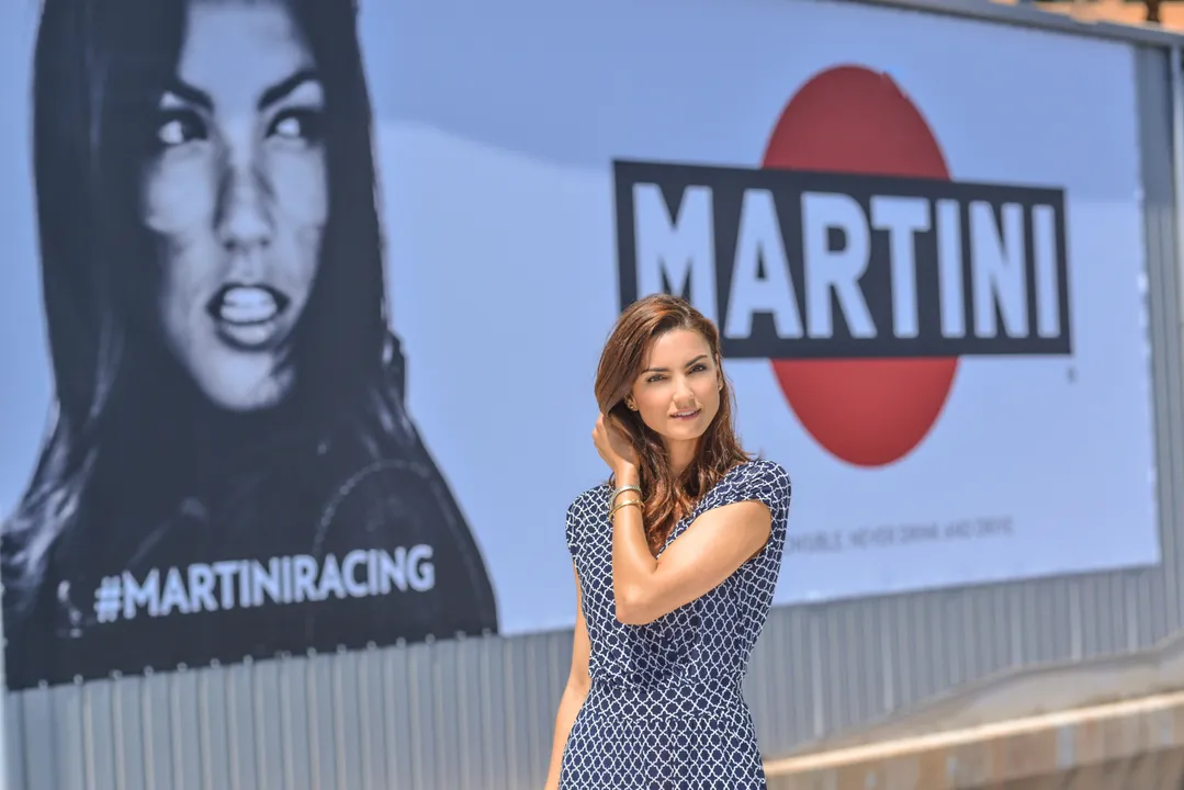 BANNED POSTER GIRL WHO DISTRACTED LEWIS HAMILTON RETURNS TO MONACO