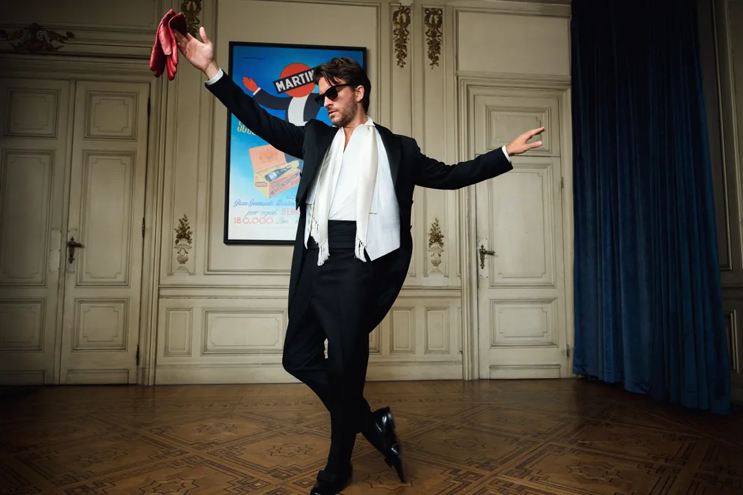 MARTINIManJonathanBaileyHeroImage3.jpg