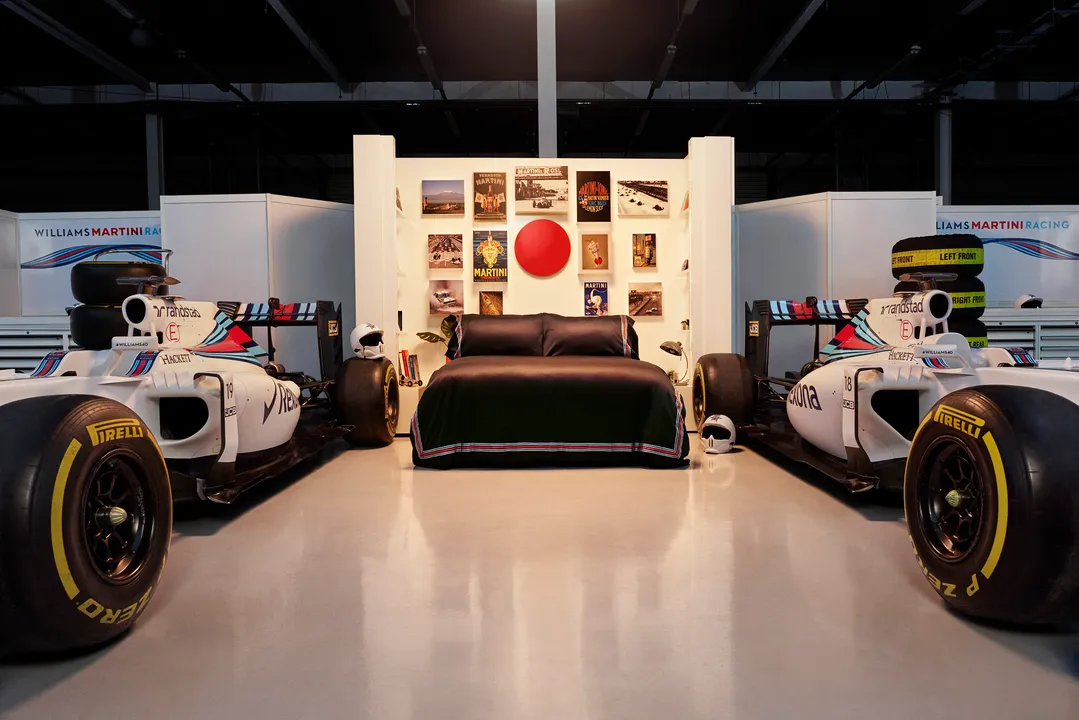 MARTINI® AND AIRBNB OFFER GRAND PRIX FANS THE CHANCE TO SPEND THE NIGHT AT THE WILLIAMS MARTINI RACING GARAGE