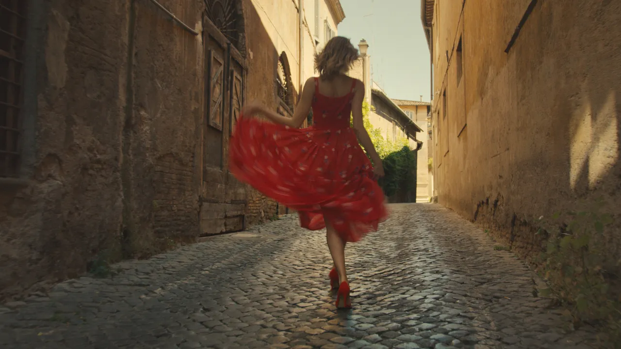 MARTINI® CELEBRATES THE START OF SUMMER WITH LAUNCH OF NEW BRAND FILM
