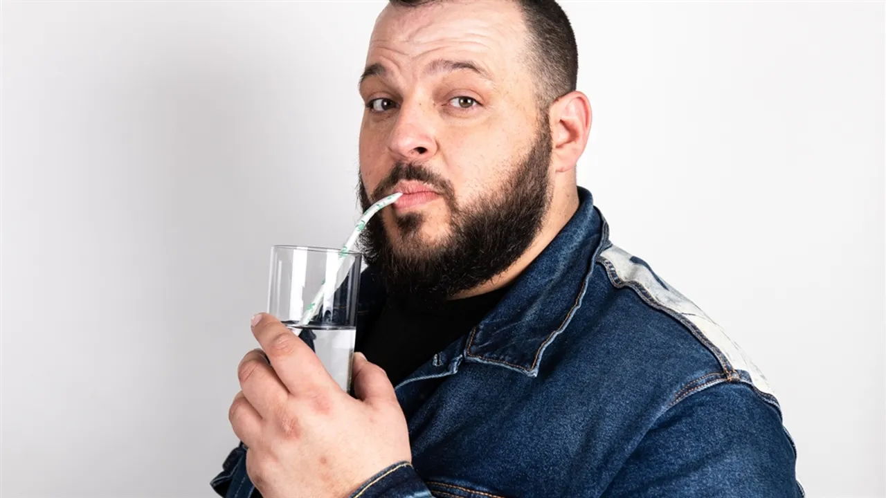 Mean Girls Actor Daniel Franzese Urges Plastic Straws Emojis to Be Removed in Line with World Water Day