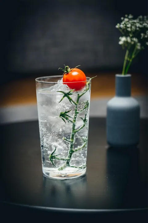 
CONSCIOUS COCKTAILS: ZERO WASTE DOESN’T NEED TO MEAN ZERO TASTE
