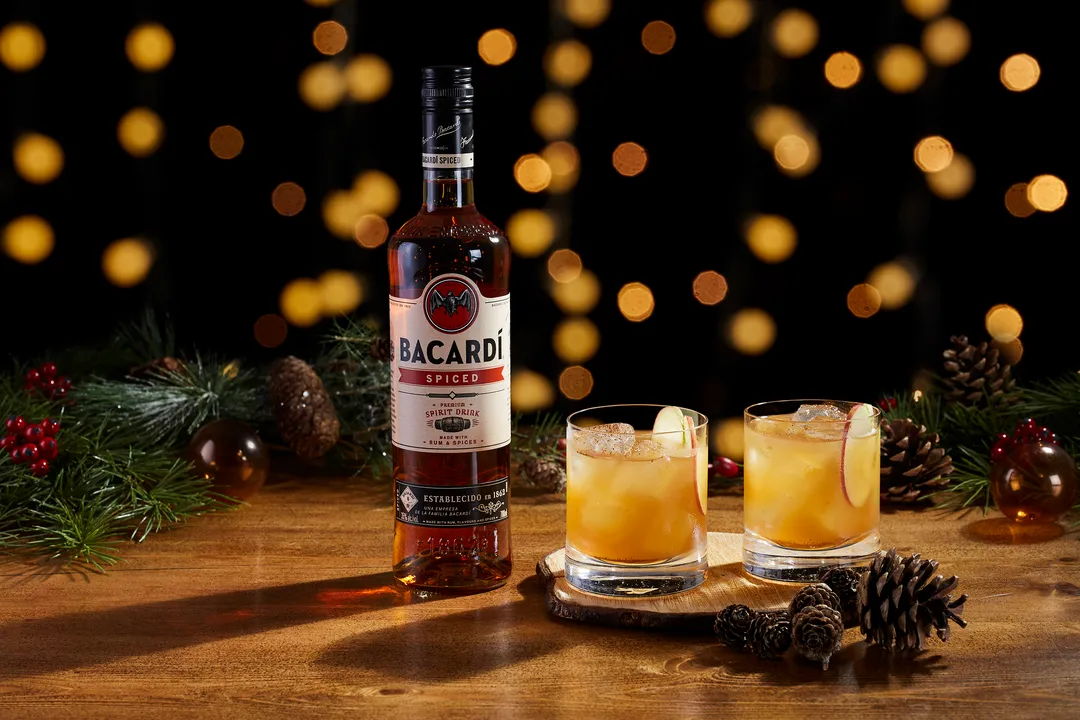 
FORGET MULLED WINE, CAROL SINGING AND A HOUSE FULL OF GUESTS: THIS CHRISTMAS BRITS ARE HOPING FOR COCKTAILS, TIKTOK AND STRONG WIFI, ACCORDING TO NEW RESEARCH
