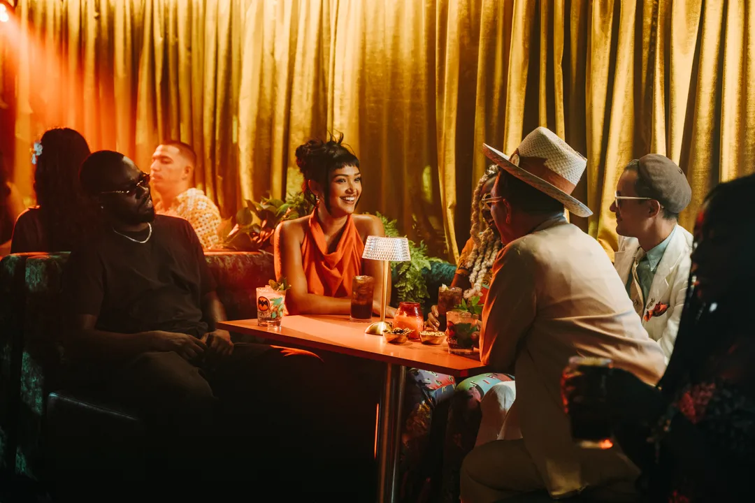 b424eb64-8c47-4e6d-a91b-c83f7e690aa7-Joy Crookes partners with BACARDÍ to unite generations on the dancefloor to inspire everyone to express themselves(7).jpg