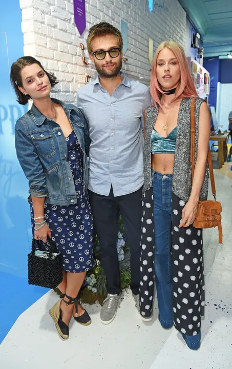 GEMMA CHAN, DOUGLAS BOOTH, PIXIE GELDOF, ERIN O’CONNOR AND GUESTS ATTEND THE LAUNCH OF BOMBAY SAPPHIRE ‘CANVAS’