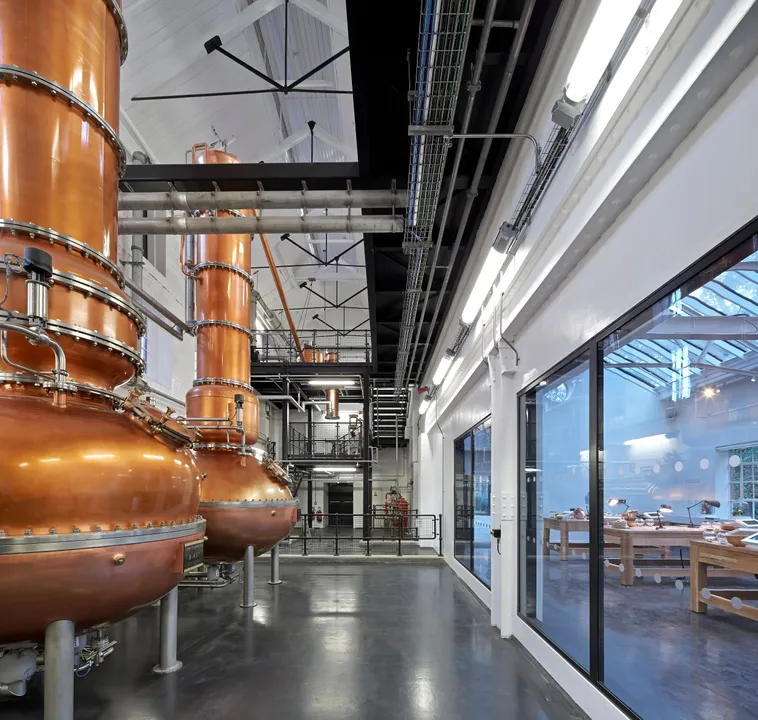BOMBAY SAPPHIRE® REINSTATES WATER TURBINE ON RIVER TEST AT ITS LAVERSTOKE MILL DISTILLERY
