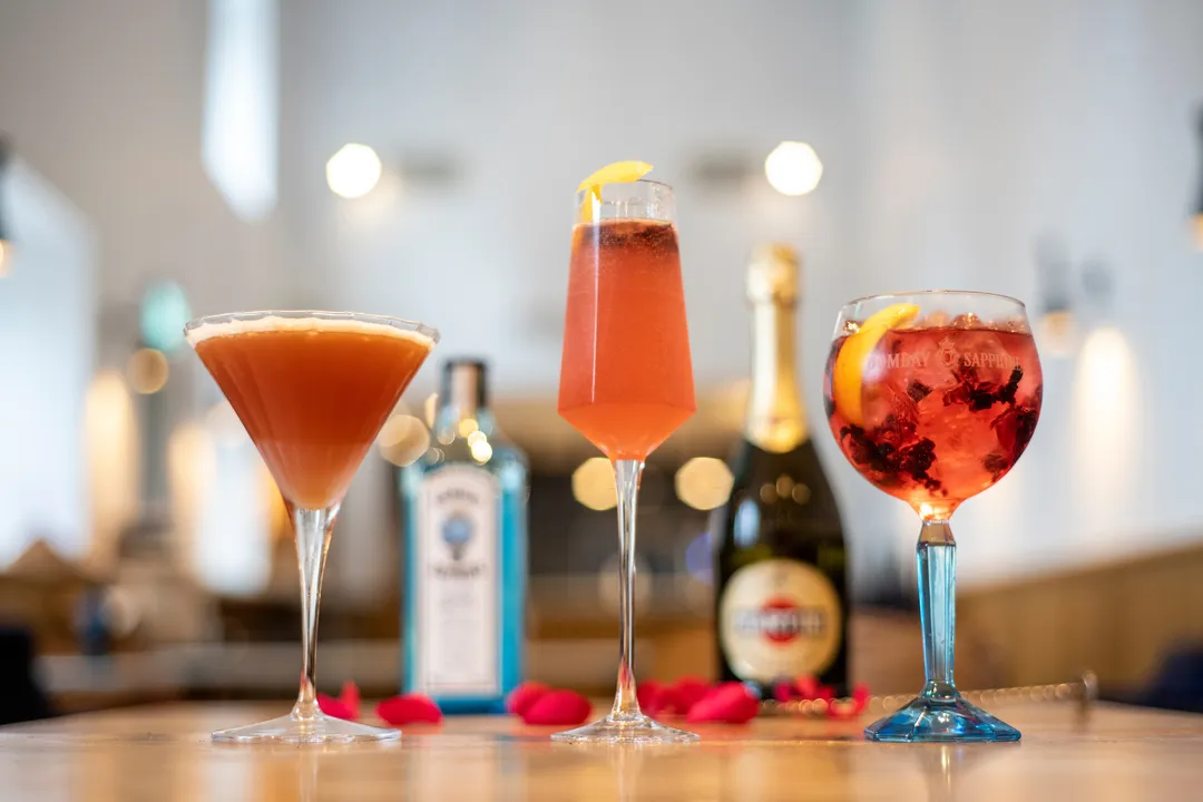 ENJOY A ONE-OF-A-KIND VALENTINE’S DAY SOIRÉE WITH BOMBAY SAPPHIRE®