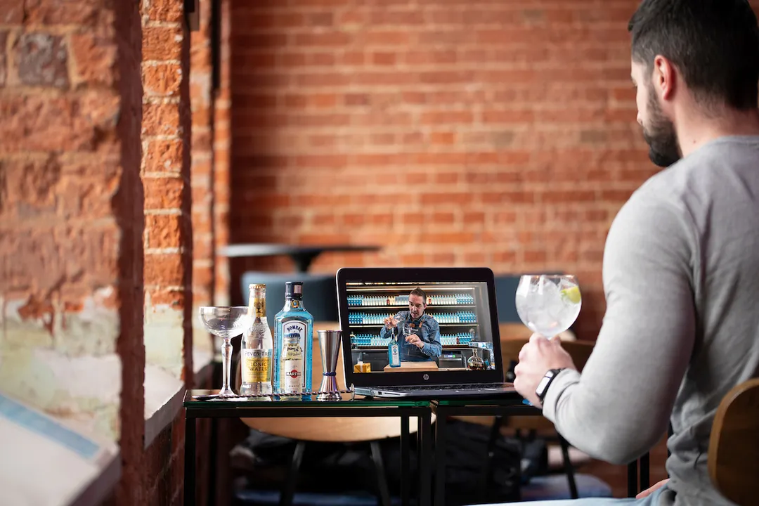 BOMBAY SAPPHIRE® DISTILLERY LAUNCHES VIRTUAL TOURS AND COCKTAIL MASTERCLASSES TO EXPERIENCE THE MAGIC OF LAVERSTOKE MILL AT HOME