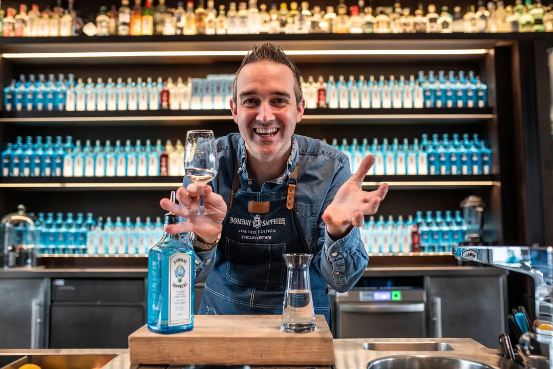 BOMBAY SAPPHIRE® DISTILLERY LAUNCHES VIRTUAL TOURS AND COCKTAIL MASTERCLASSES TO EXPERIENCE THE MAGIC OF LAVERSTOKE MILL AT HOME