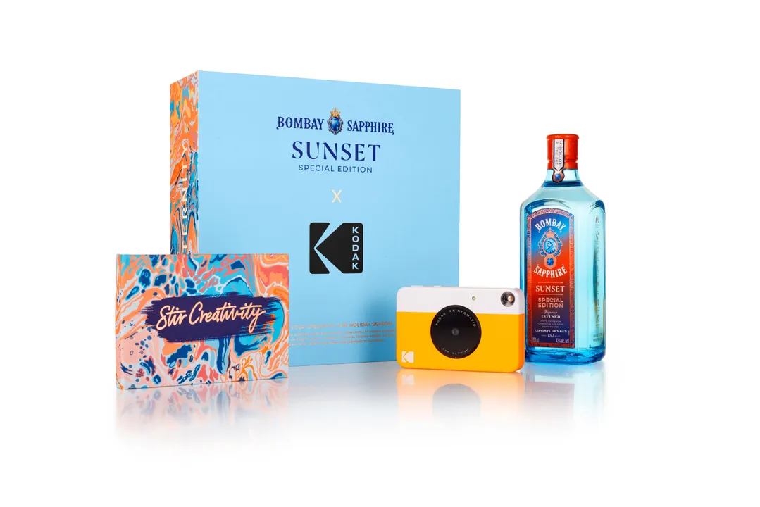 GIVE THE GIFT OF CREATIVITY WITH THE EXCLUSIVE BOMBAY SAPPHIRE X KODAK PRINTOMATIC ‘CREATE &amp; CAPTURE’ KITS 