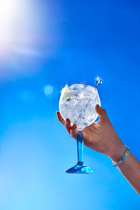 FY24_Global_Bombay_Sapphire_SHOT_16.jpg