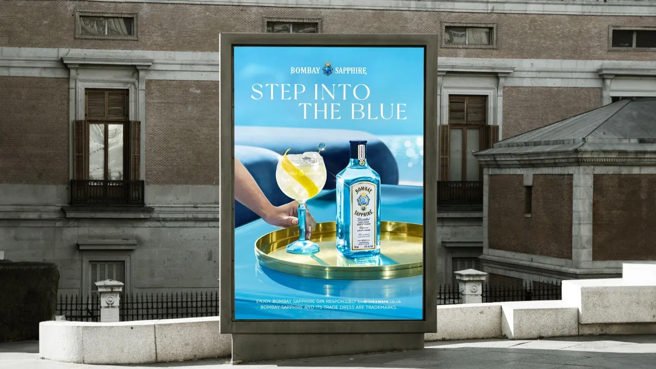 Bombay Sapphire SITB Insitu Secondary Image 2 6sh.jpeg
