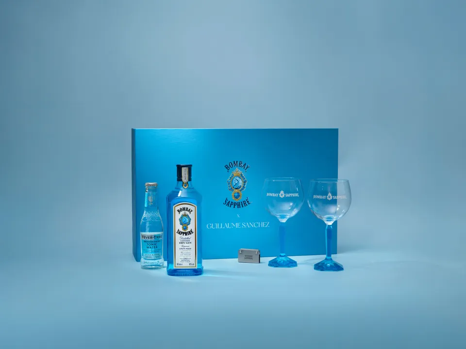 9a15703c-3afb-4505-bd69-24d69b36dff0-Coffret debout.jpg