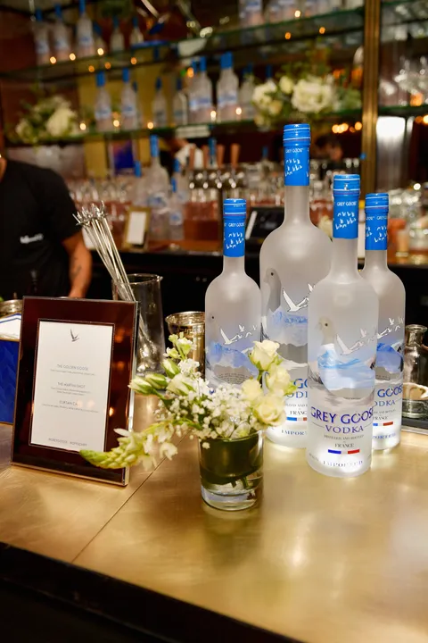 GREY GOOSE AND JAMIE FOXX LAUNCH OFF SCRIPT