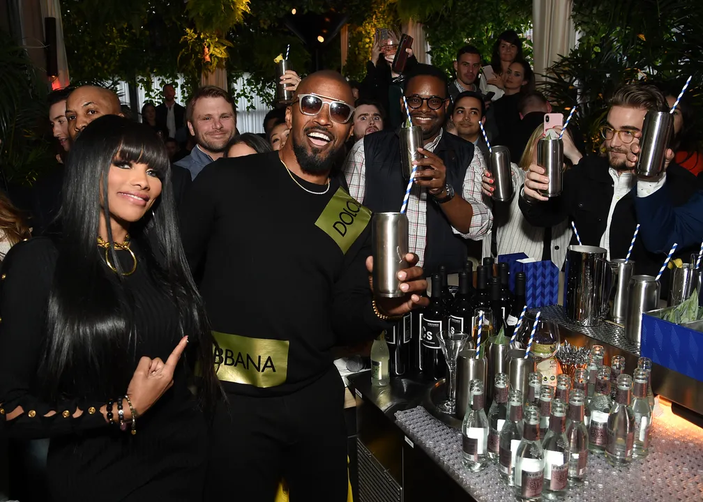 GREY GOOSE TAKES OVER HAPPY HOUR TO LAUNCH LIVE VICTORIOUSLY