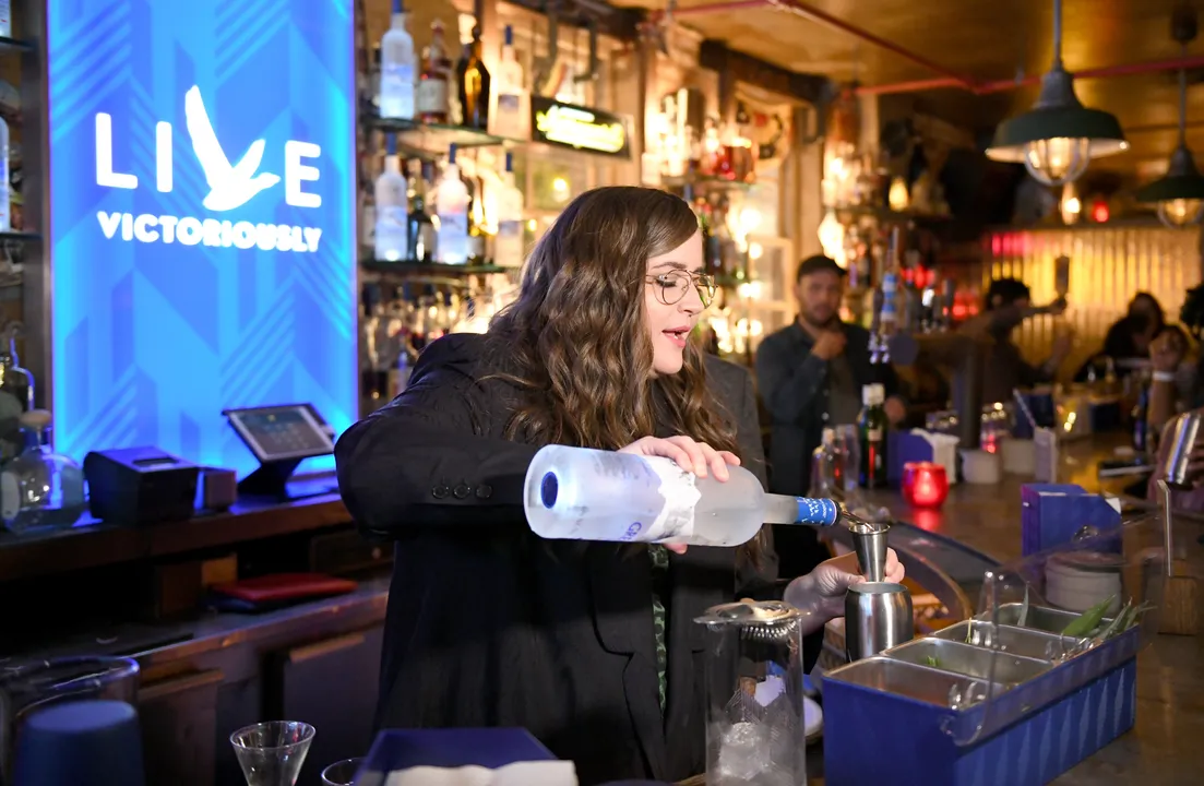 GREY GOOSE TAKES OVER HAPPY HOUR TO LAUNCH LIVE VICTORIOUSLY