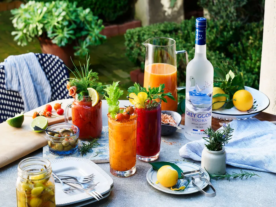 GREY GOOSE TAKES OVER HAPPY HOUR TO LAUNCH LIVE VICTORIOUSLY