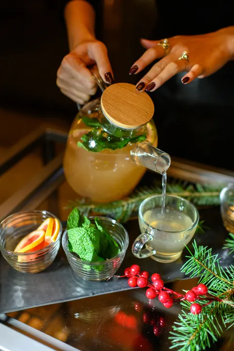 GREY GOOSE FRIENDSGIVING "DINER"
