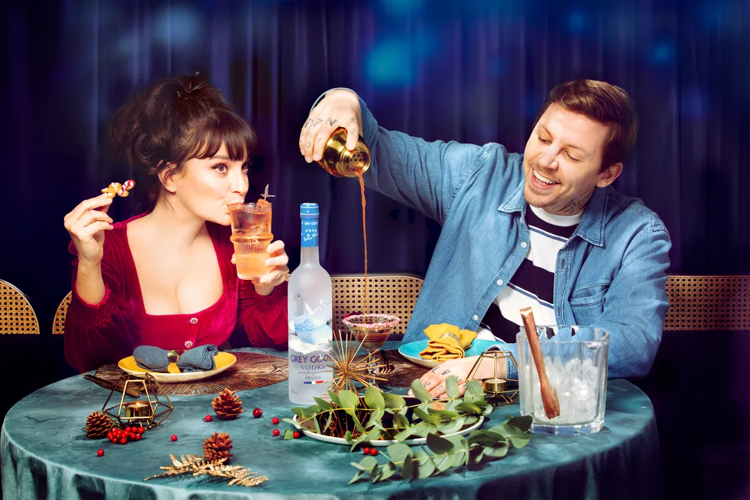 CELEBRATE WITH ONLY THE BEST THIS SEASON:
GREY GOOSE® VODKA X GIZ ‘N’ GREEN LAUNCH THE FRIENDSMAS FEAST