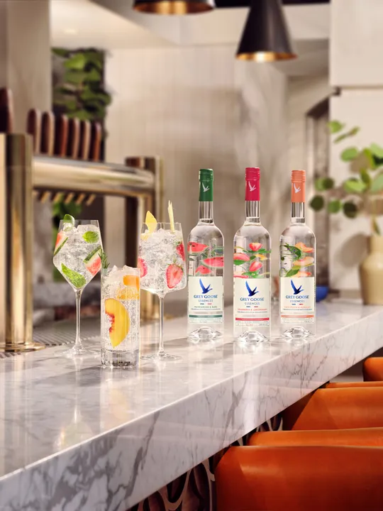 INTRODUCING GREY GOOSE® ESSENCES, A NATURALLY VIBRANT COLLECTION OF VODKAS INFUSED WITH REAL FRUIT AND BOTANICAL ESSENCES 