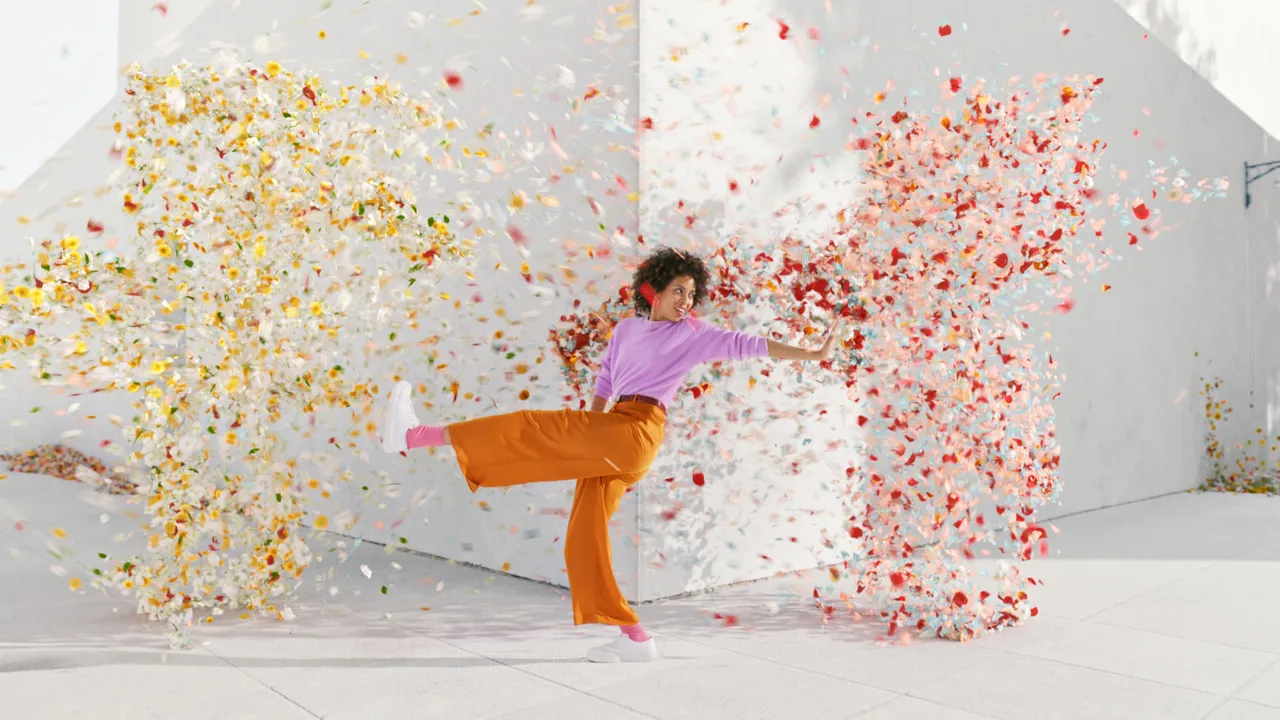STEP INTO THE WORLD OF GREY GOOSE® ESSENCES