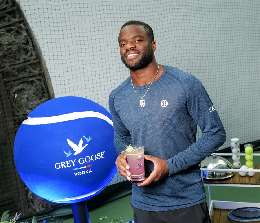 1485daa3-8a96-4542-894f-7ba19a7ba337-GREY GOOSE® VODKA CELEBRATES TENNIS SEASON WITH FRANCES TIAFOE AND THE “LAST SERVE BAR” AT GRAND CENTRAL_2.jpeg