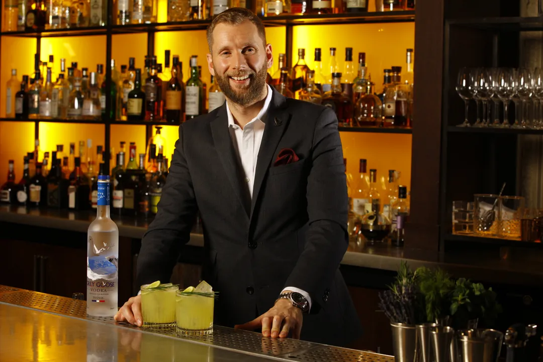 GREY GOOSE® PRESENTS THE 2017 FILM AWARDS SEASON COCKTAIL COLLECTION
