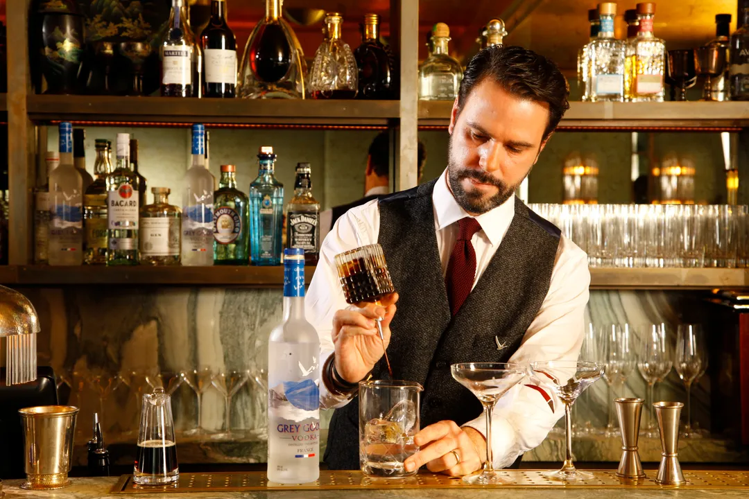 GREY GOOSE® PRESENTS THE 2017 FILM AWARDS SEASON COCKTAIL COLLECTION